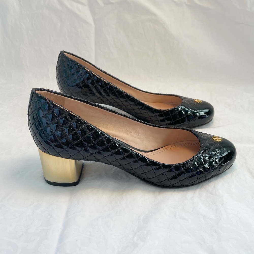 Black Shiny Tory Burch with Gold Heels and Logo
